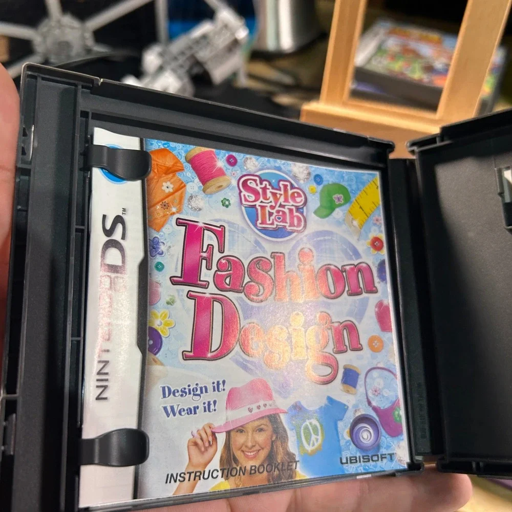 Style Lab Fashion Design Nintendo DS Ubisoft CIB NTR-BYLE-USA 2009